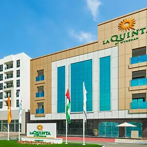https://country-club-hotel-dubai.sharjah-hotels.com